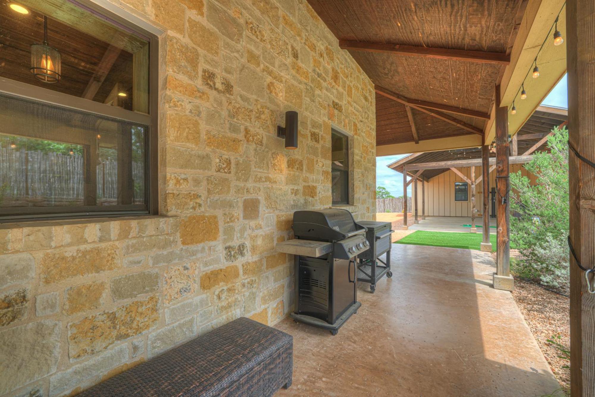 West End Lodge Resort Style Pool! Fredericksburg Exterior photo